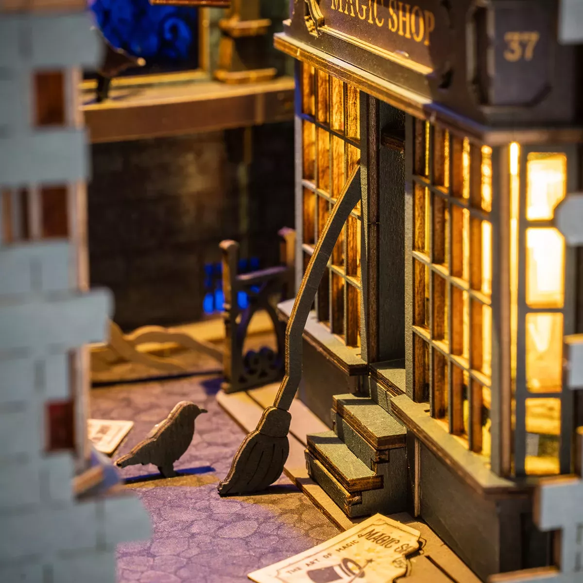 Book Nook Rolife - Magic House - 216 Pièces 