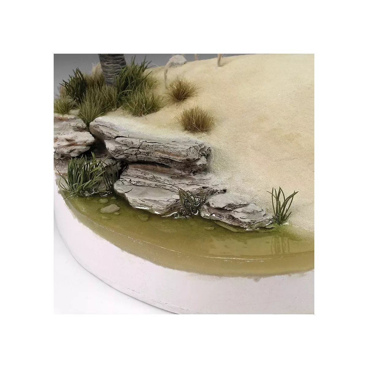 Resin Water - 2 Component Epoxy Resin 375ml - Diorama Series AK Interactive - Peinture & Modélisme - Ludum.fr