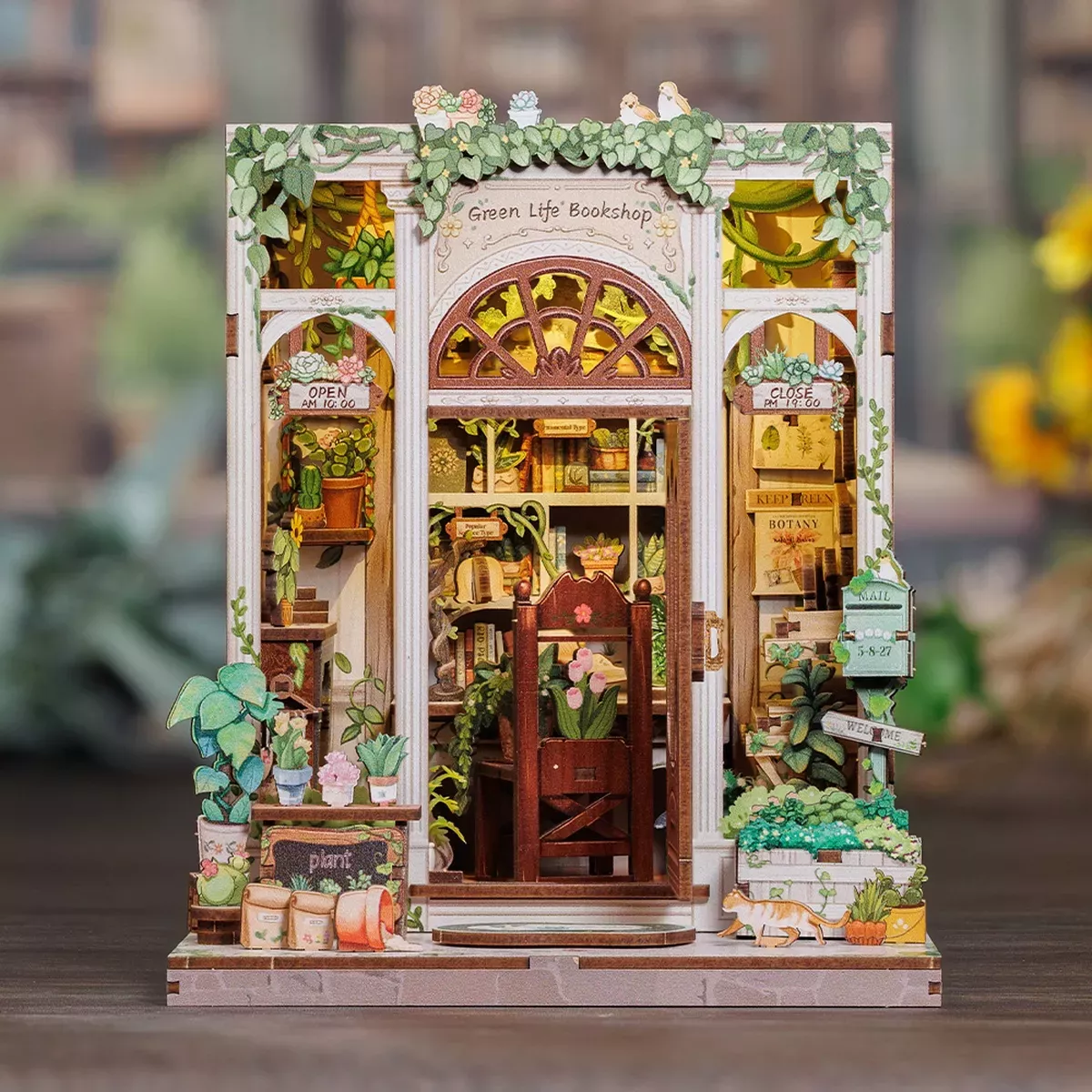 Book Nook CuteBee - La Bibliothèque Florale - 196 Pièces modèle