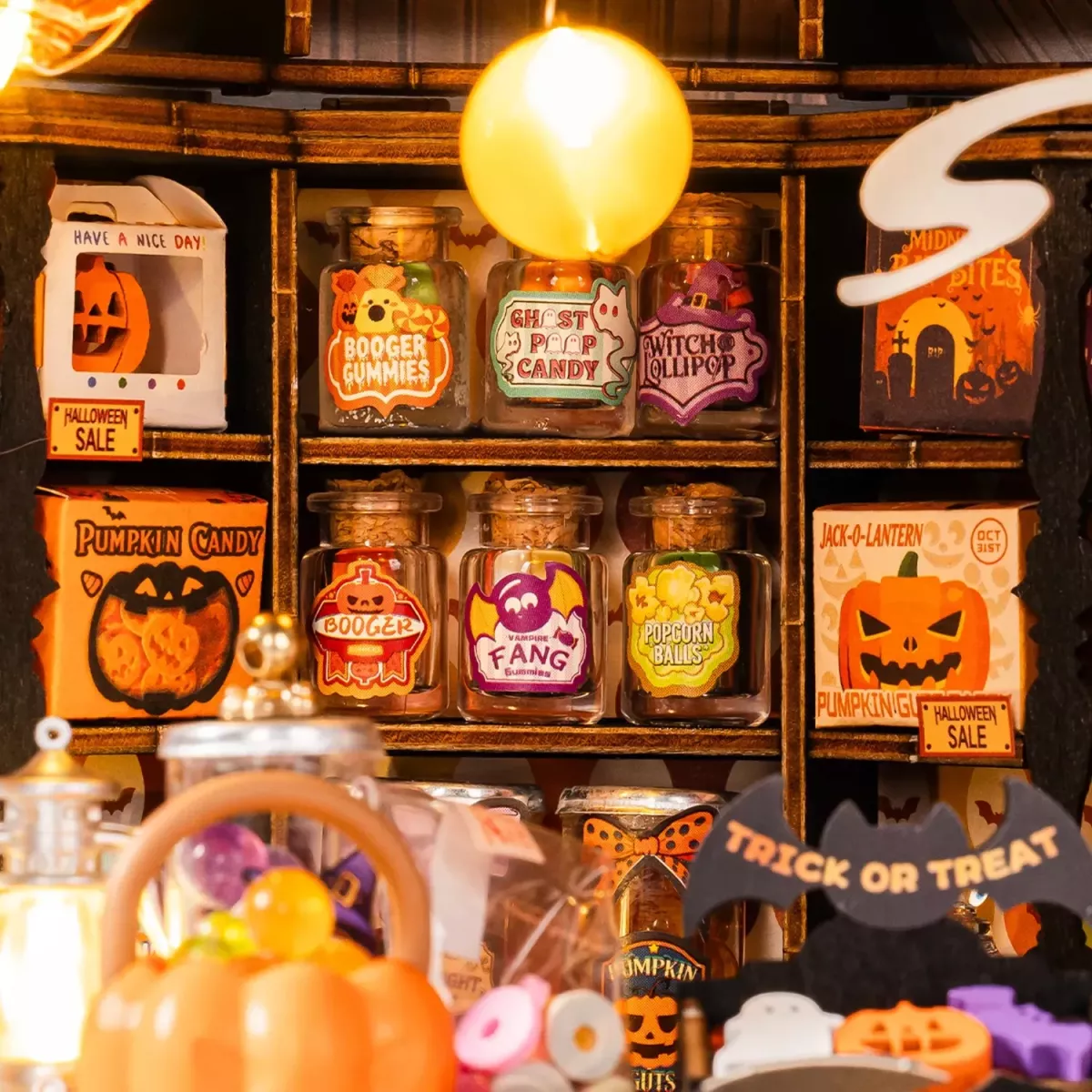 DIY House Rolife - Haunted Candy House - 364 Pièces