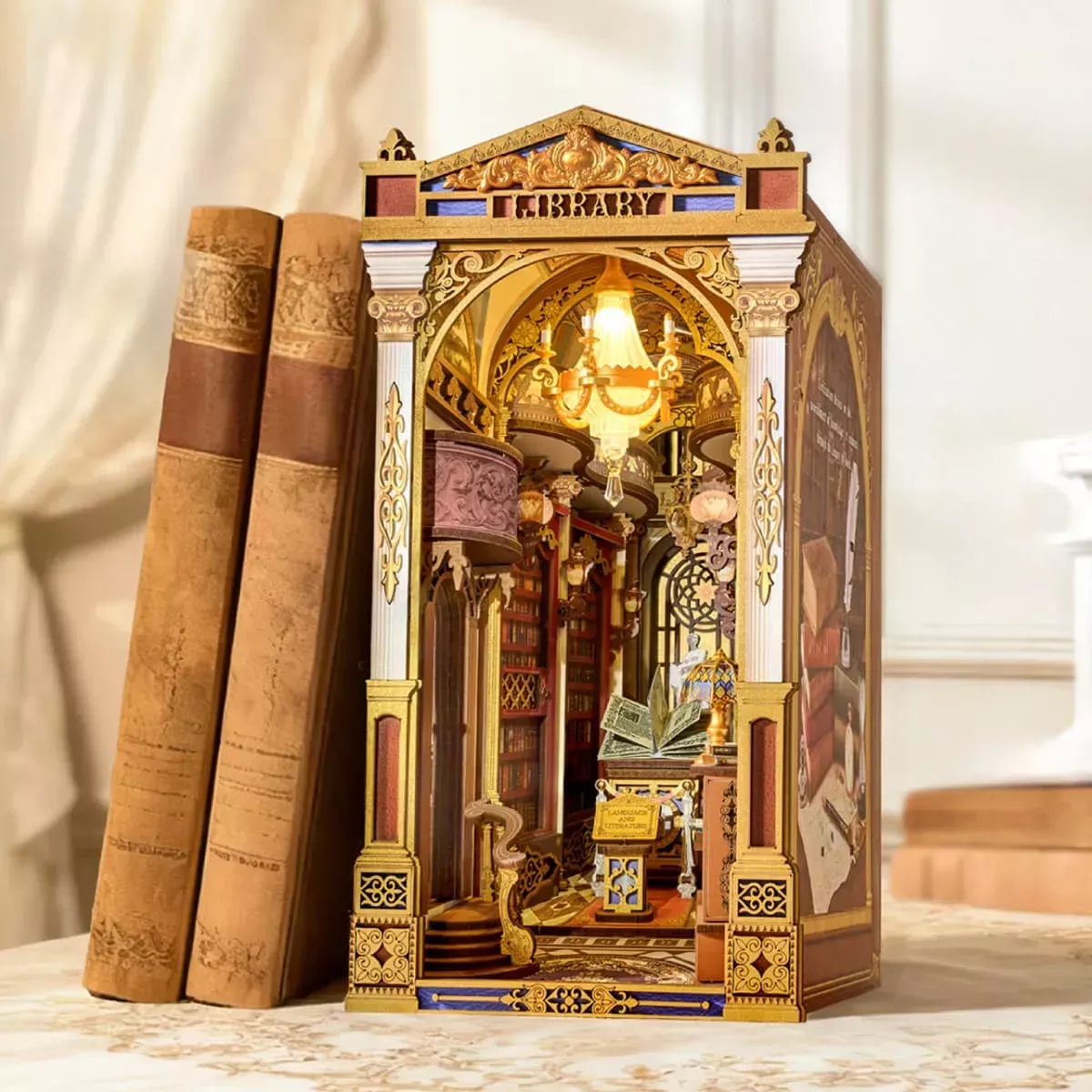 Book Nook Rolife - Library of Wonders - 258 Pièces