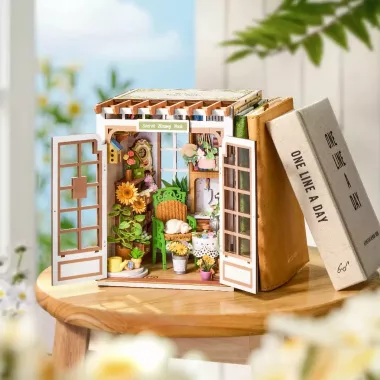 Book Nook Rolife - Secret Bloomy Nook - 246 Pièces